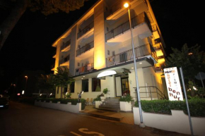 Гостиница Hotel Ben Hur  Римини